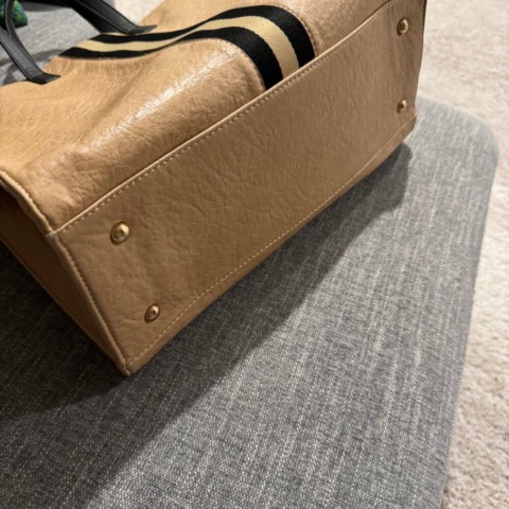 Large Work Tote - Picture 5 of 5
